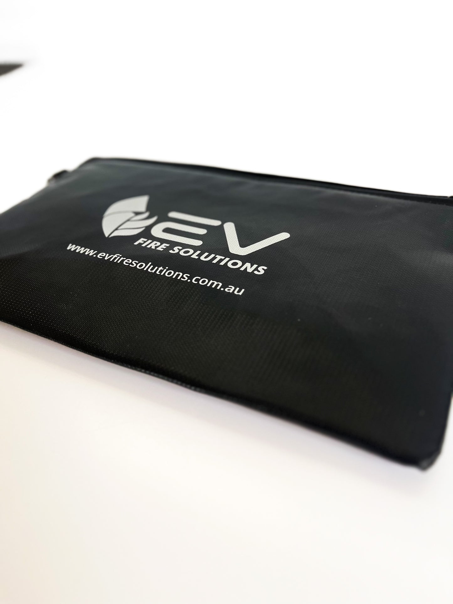 Fireproof Laptop & Battery Bag 40 × 28cm